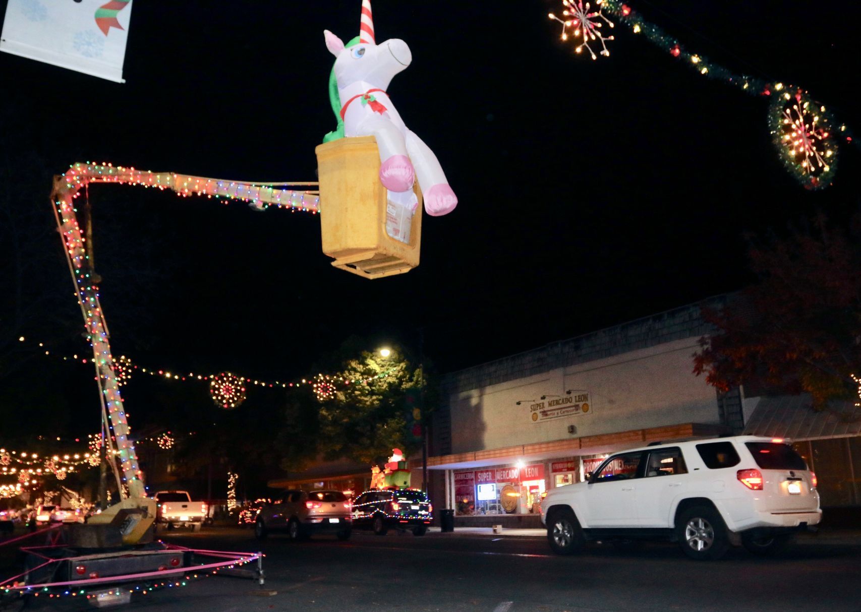 christmas parade unicorn